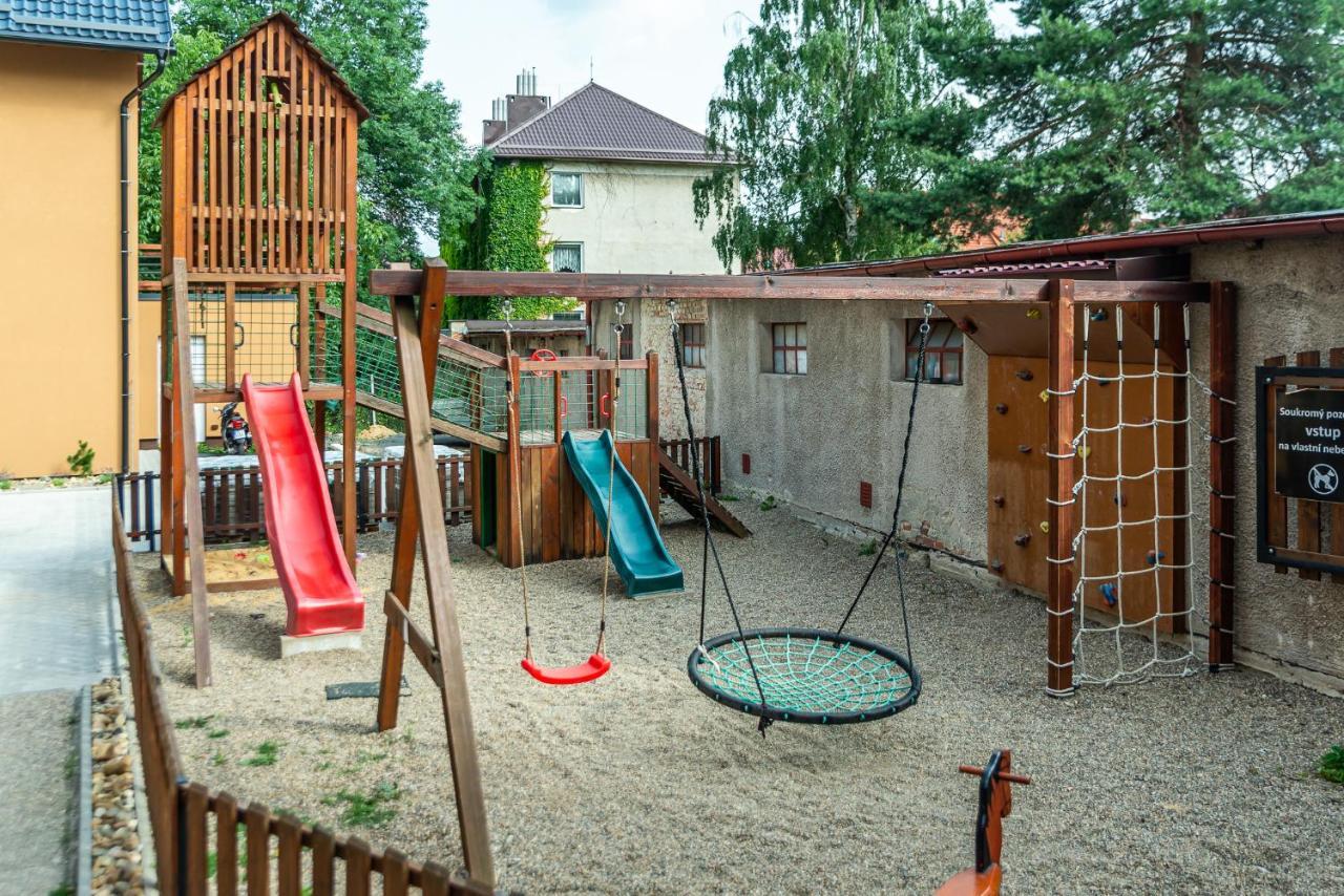 Penzion La Piccolina Novy Bor Ngoại thất bức ảnh
